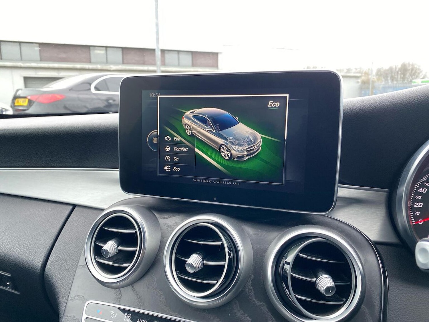 Used Mercedes-Benz C Class 2016 for sale - 77056960: Photo 14