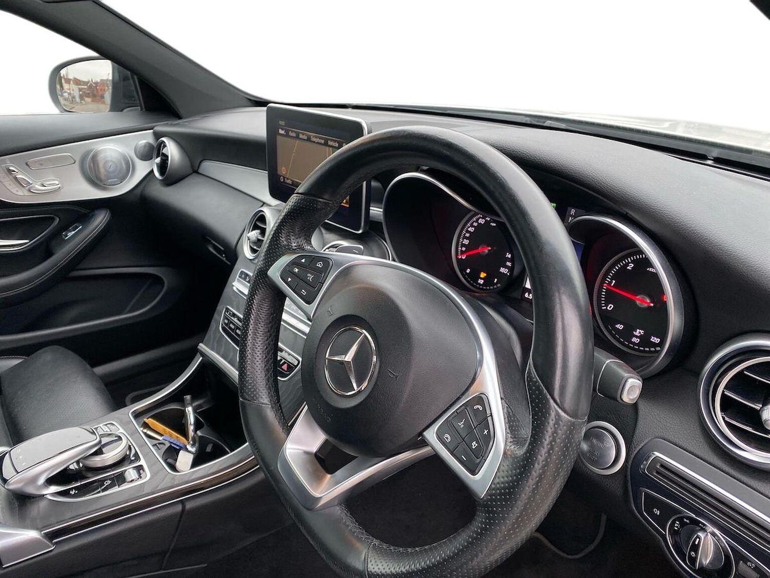 Used Mercedes-Benz C Class 2016 for sale - 77056960: Photo 17