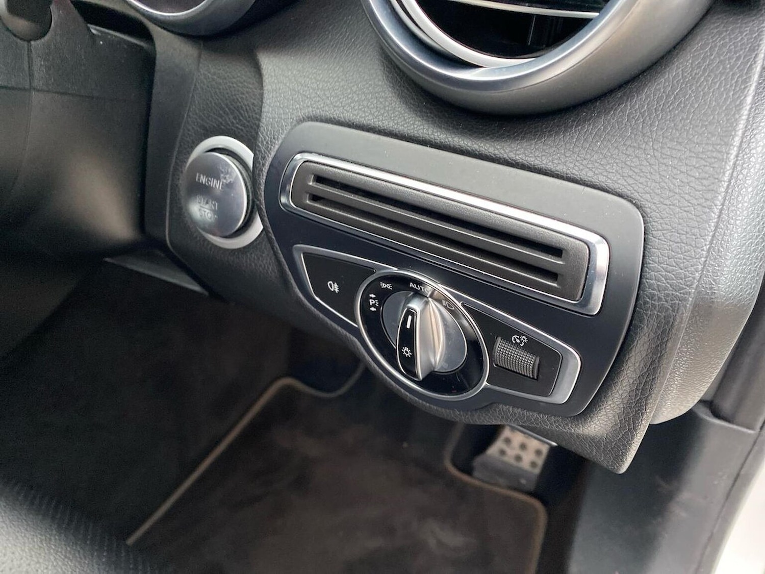 Used Mercedes-Benz C Class 2016 for sale - 77056960: Photo 24