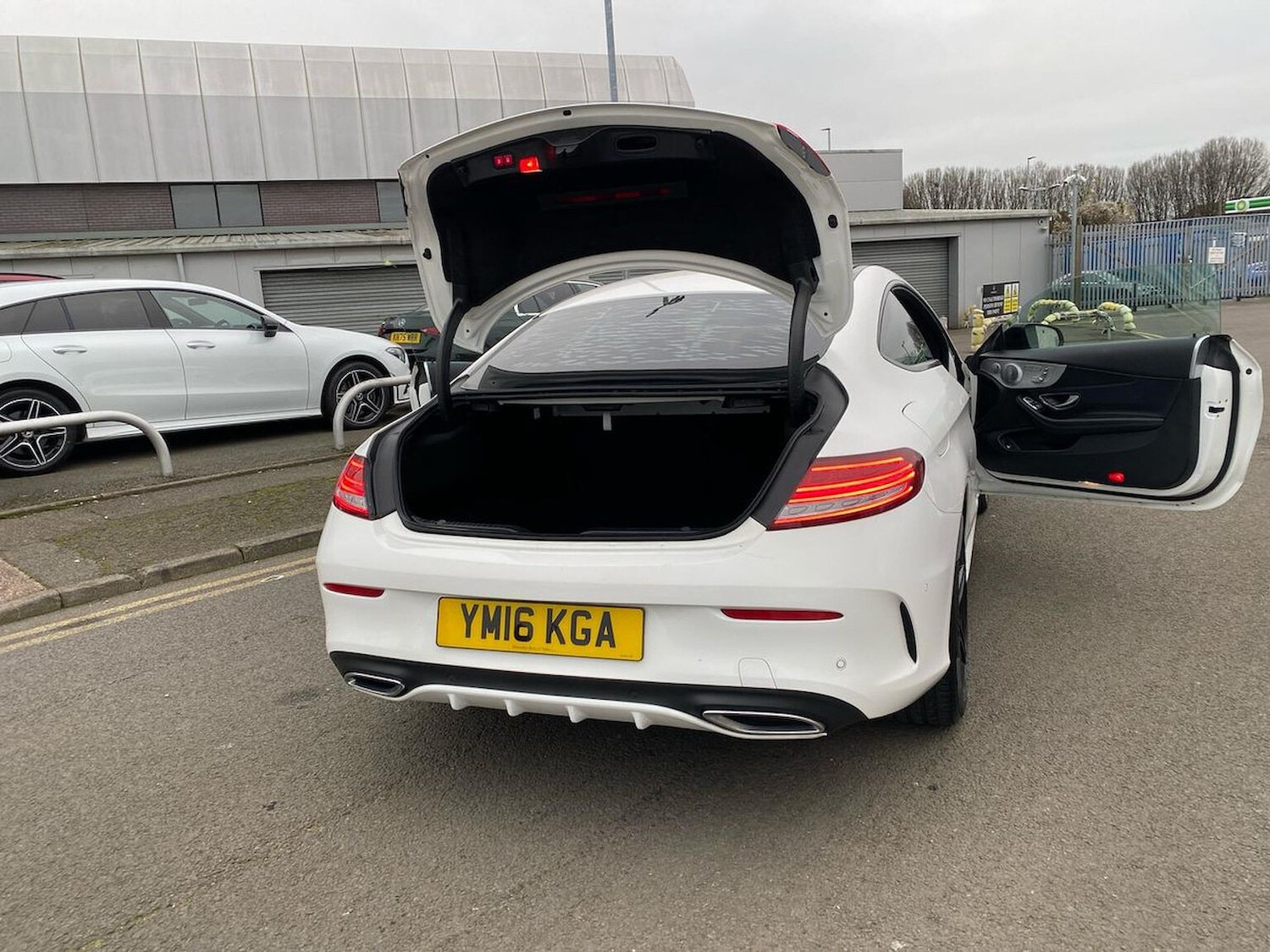 Used Mercedes-Benz C Class 2016 for sale - 77056960: Photo 42