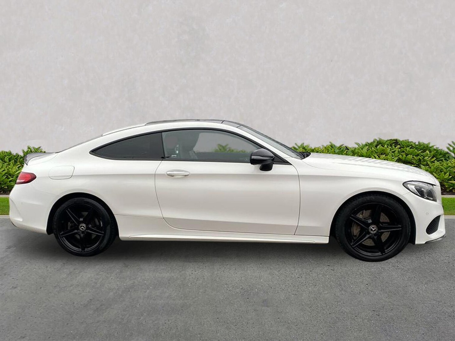 Used Mercedes-Benz C Class 2016 for sale - 77056960: Photo 5