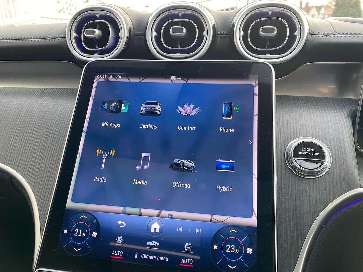 Used Mercedes-Benz GLC 2023 for sale - 76517956: Photo 11