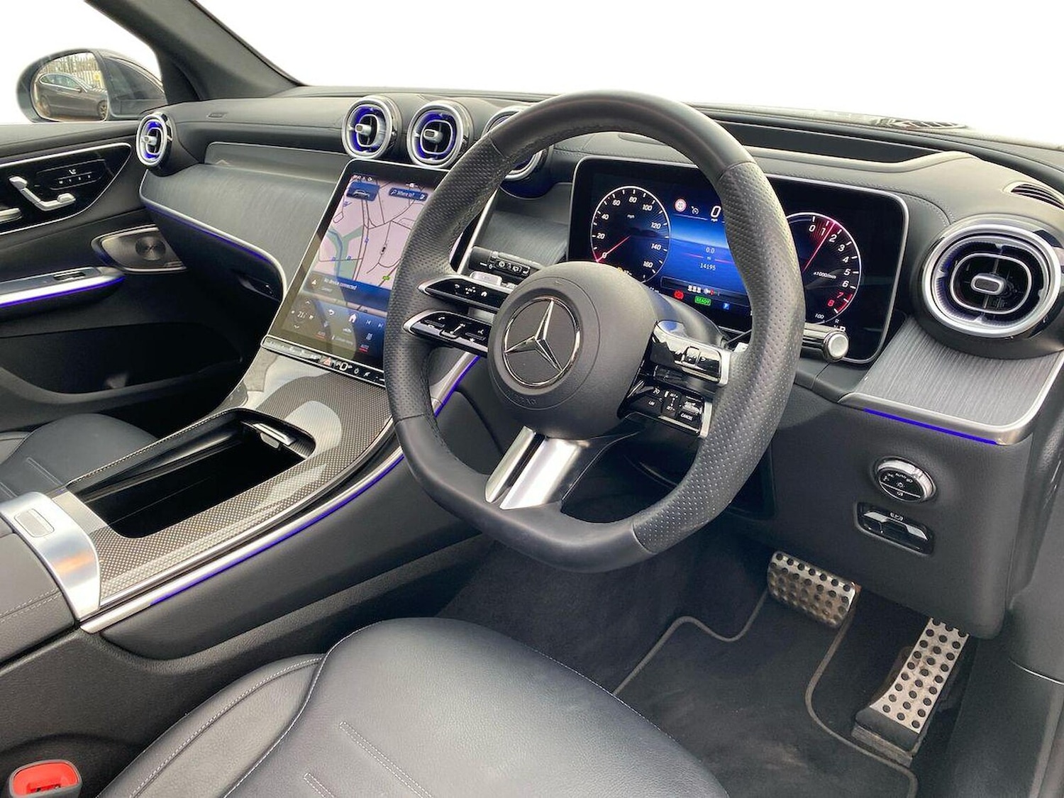 Used Mercedes-Benz GLC 2023 for sale - 76517956: Photo 15