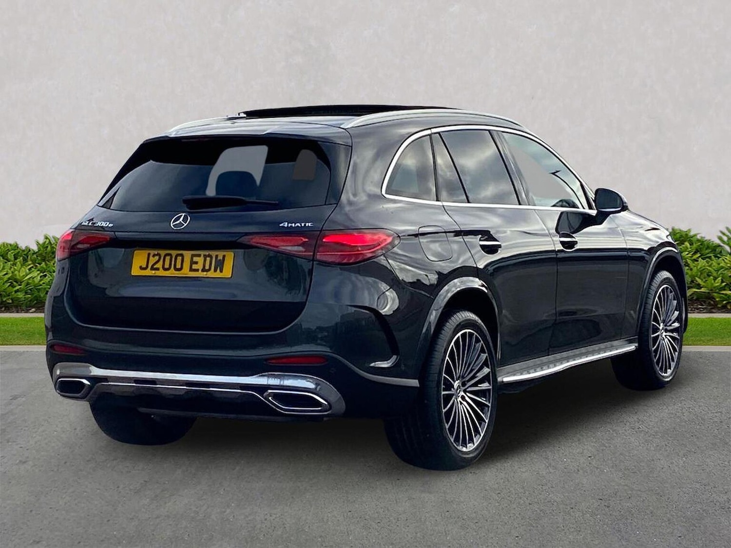 Used Mercedes-Benz GLC 2023 for sale - 76517956: Photo 18