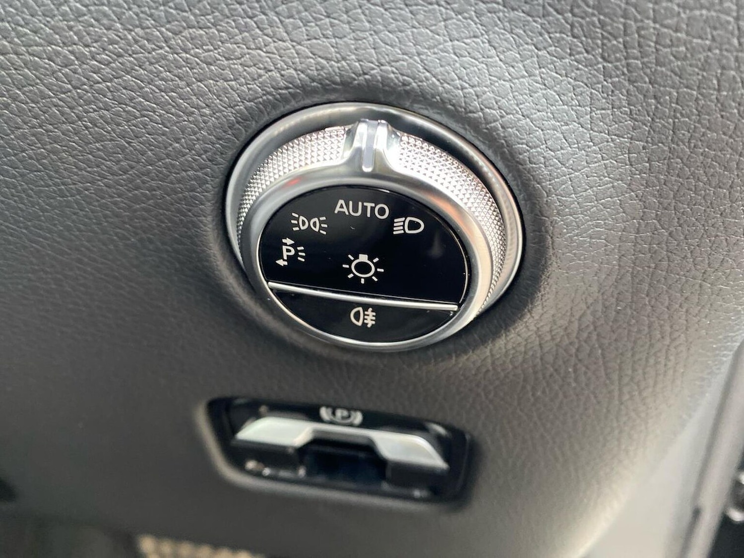 Used Mercedes-Benz GLC 2023 for sale - 76517956: Photo 22