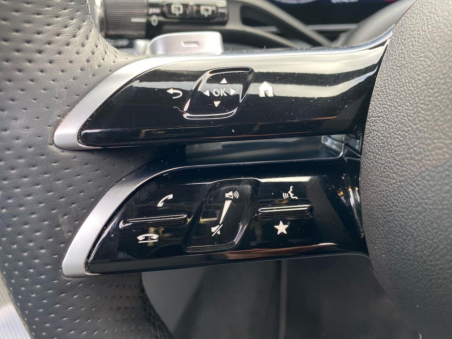 Used Mercedes-Benz GLC 2023 for sale - 76517956: Photo 26