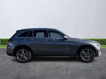 Used Mercedes-Benz GLC 2022 for sale - 79386043: Photo