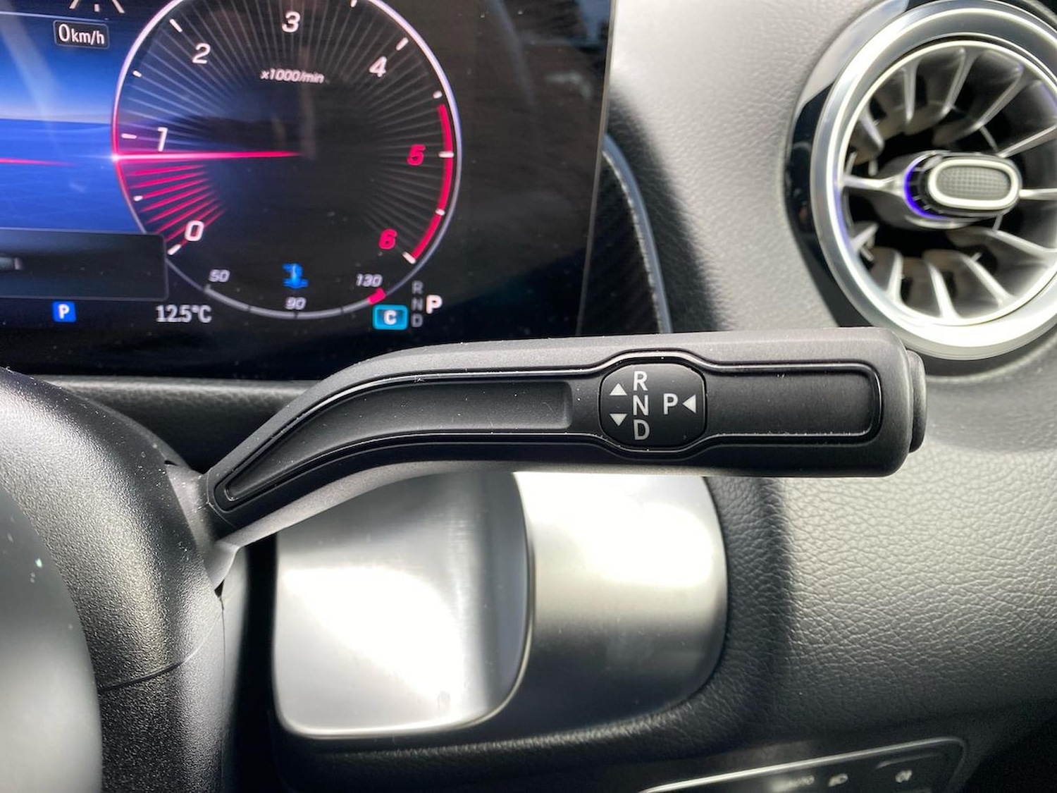 Used Mercedes-Benz GLB 2024 for sale - 77034569: Photo 31