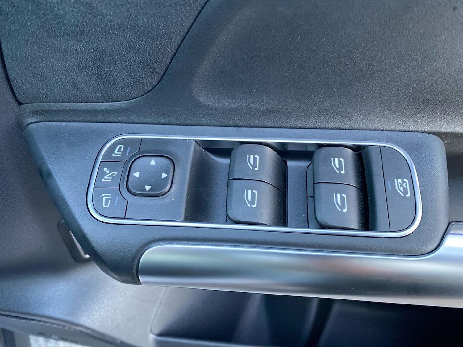 Used Mercedes-Benz GLA 2024 for sale - 76187142: Photo 21