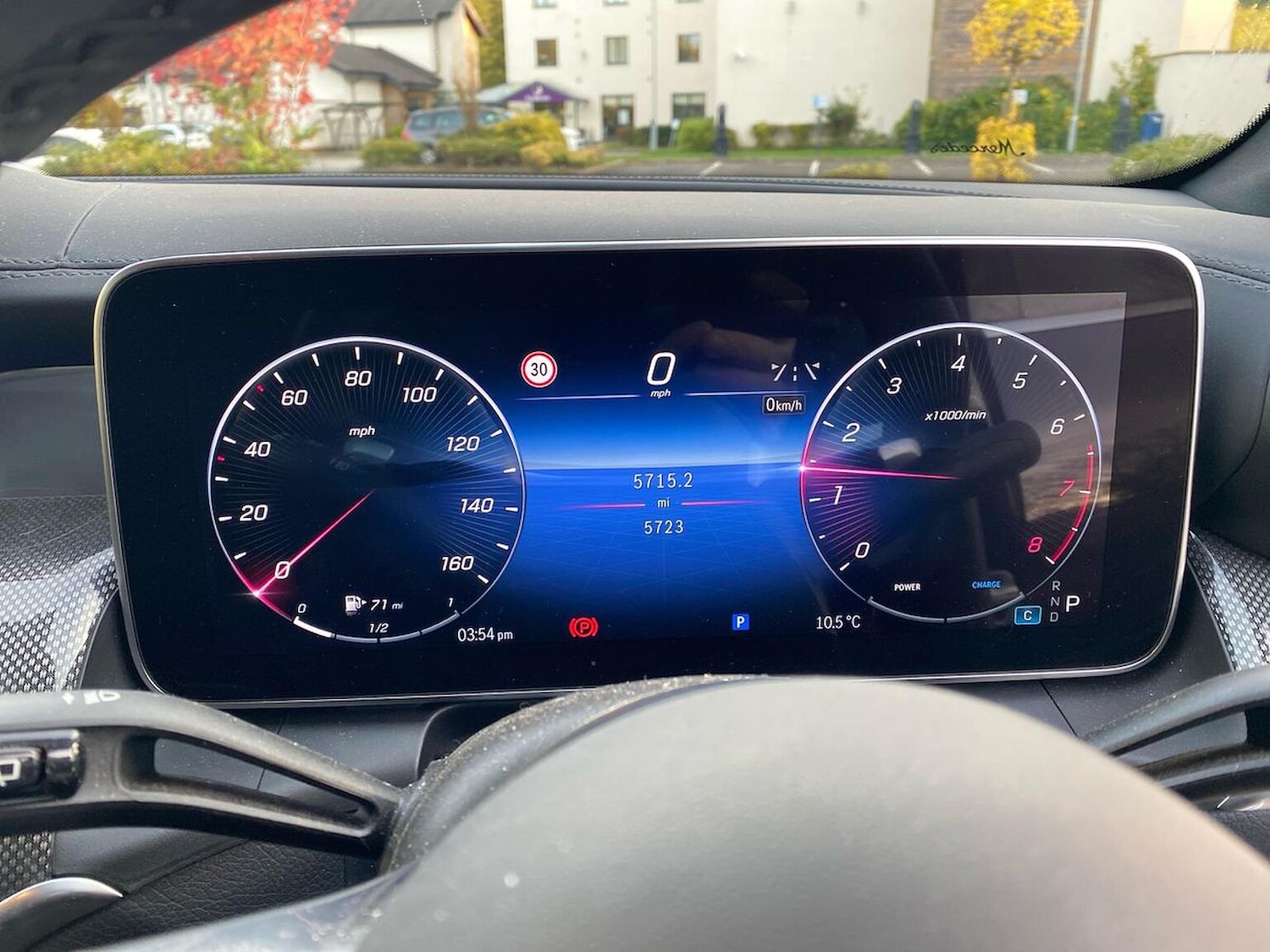 Used Mercedes-Benz GLC 2023 for sale - 76422318: Photo 10