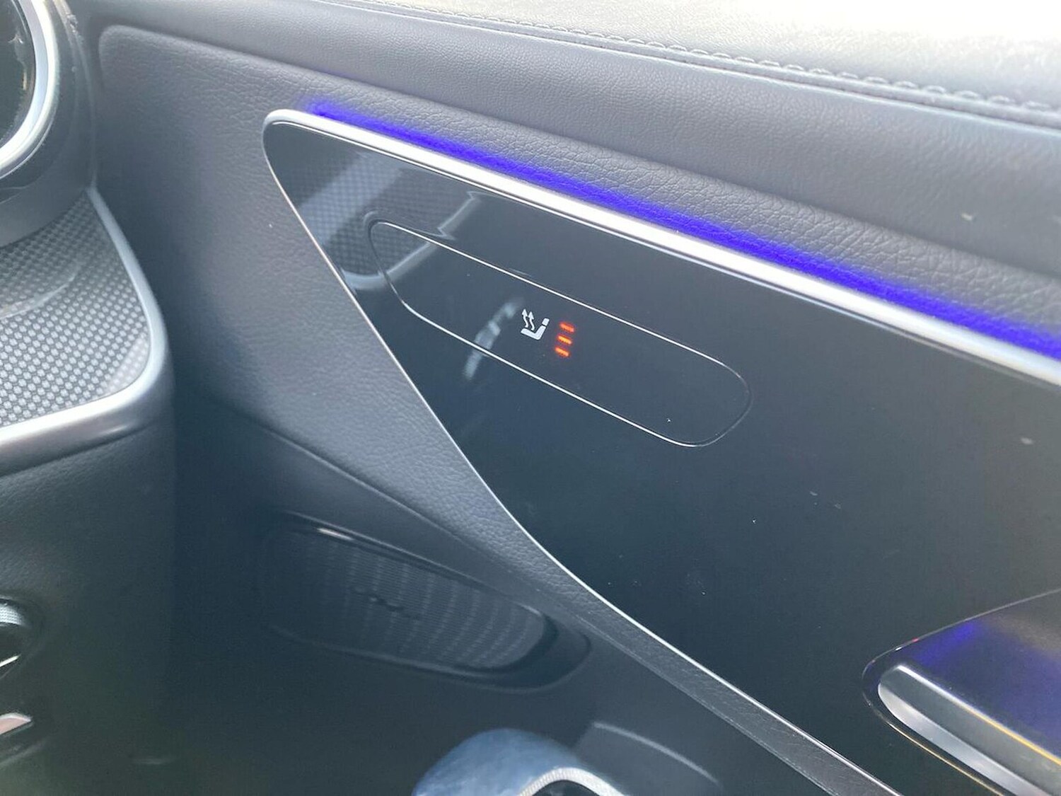 Used Mercedes-Benz GLC 2023 for sale - 76422318: Photo 30