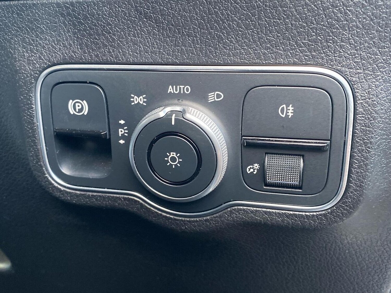 Used Mercedes-Benz GLB 2024 for sale - 76554291: Photo 22