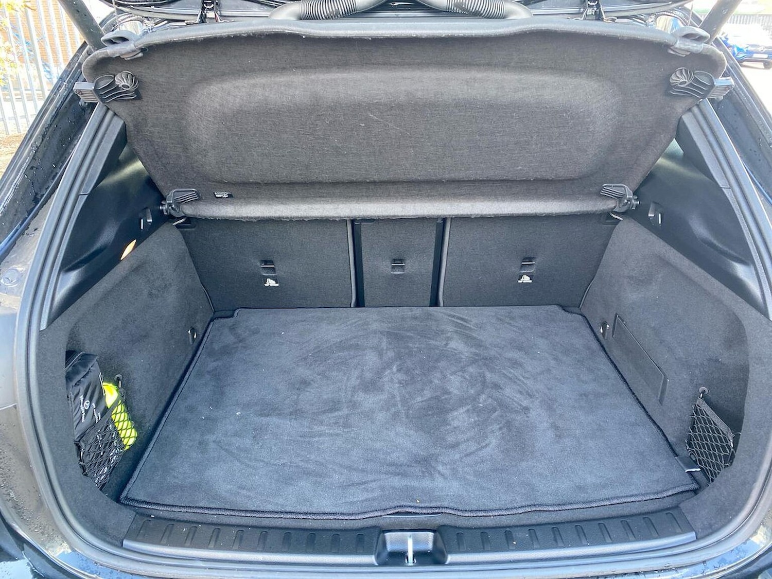 Used Mercedes-Benz EQA 2024 for sale - 76577243: Photo 17