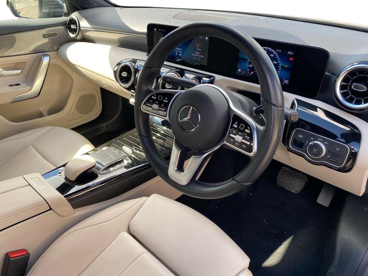 Used Mercedes-Benz A-Class 2022 for sale - 76037176: Photo 15