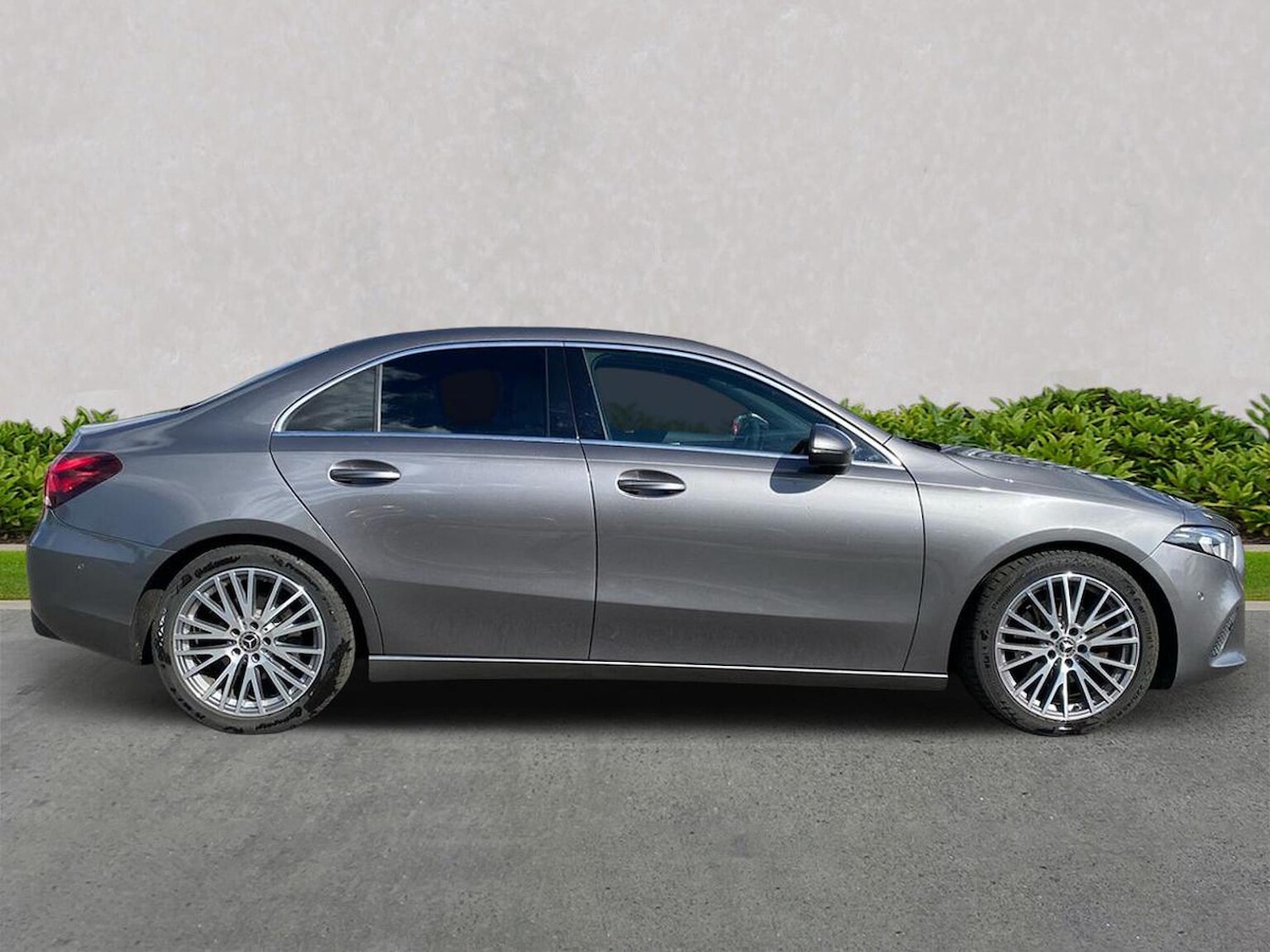 Used Mercedes-Benz A-Class 2022 for sale - 76037176: Photo 3