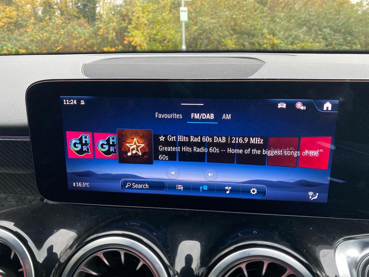 Used Mercedes-Benz GLB 2024 for sale - 76506150: Photo 12