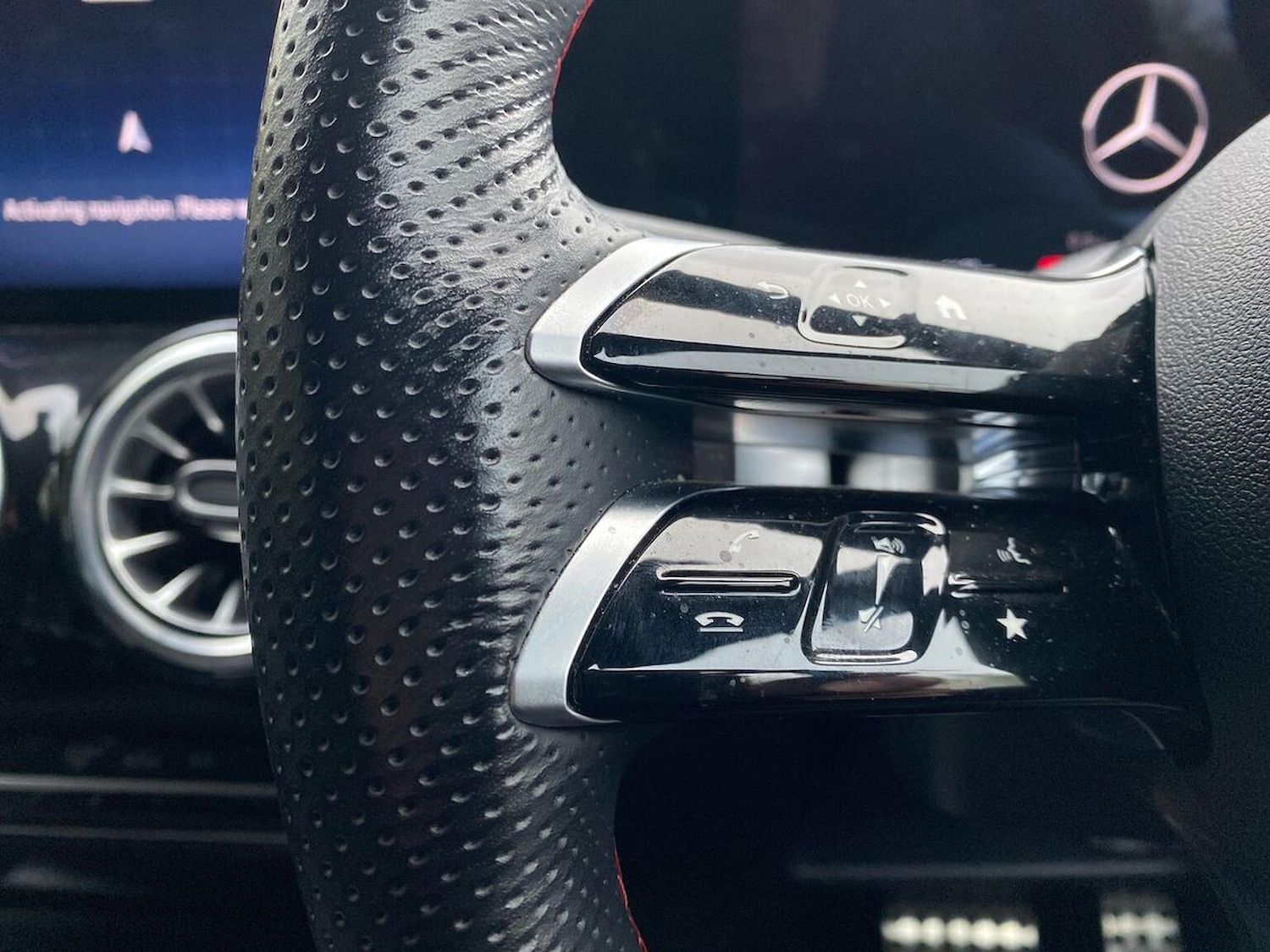 Used Mercedes-Benz GLB 2024 for sale - 76506150: Photo 26