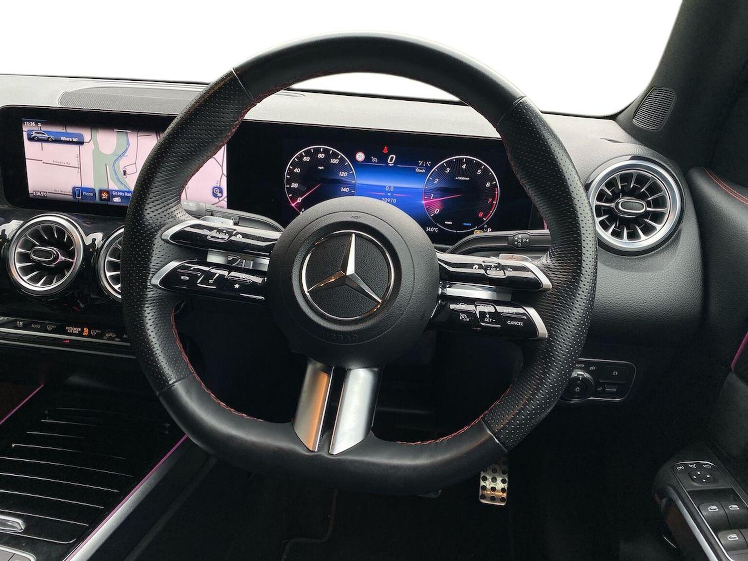 Used Mercedes-Benz GLB 2024 for sale - 76506150: Photo 9