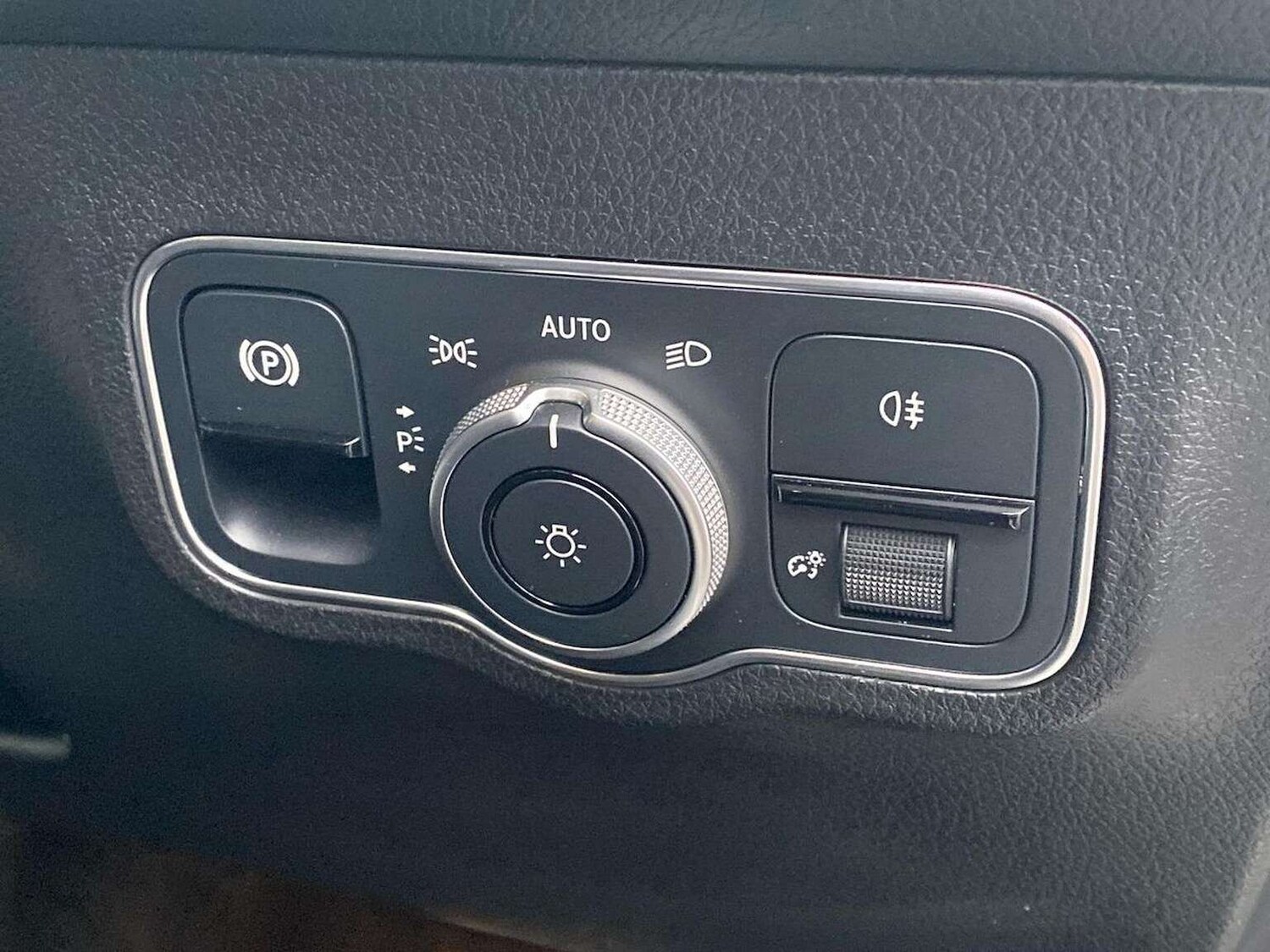 Used Mercedes-Benz GLB 2024 for sale - 77688029: Photo 22