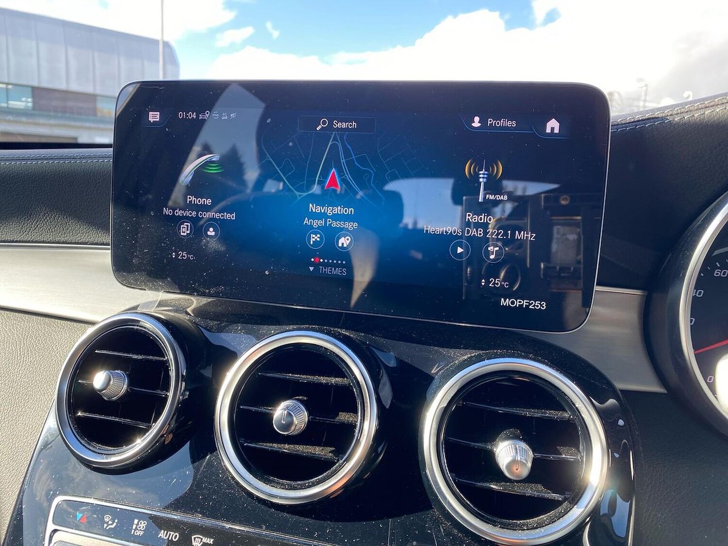 Used Mercedes-Benz GLC 2022 for sale - 76437285: Photo 11