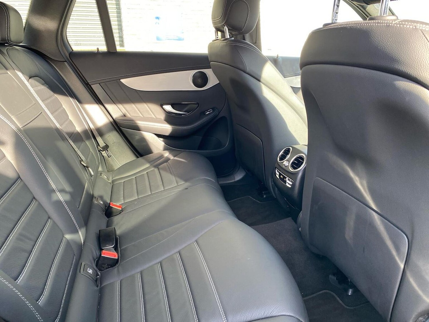 Used Mercedes-Benz GLC 2022 for sale - 76437285: Photo 16