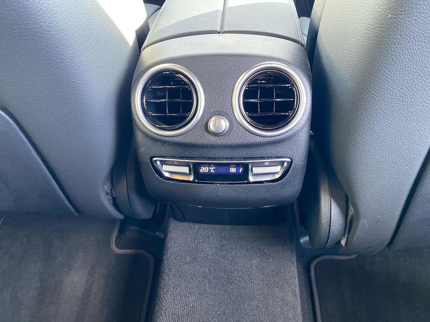 Used Mercedes-Benz GLC 2022 for sale - 76437285: Photo 37