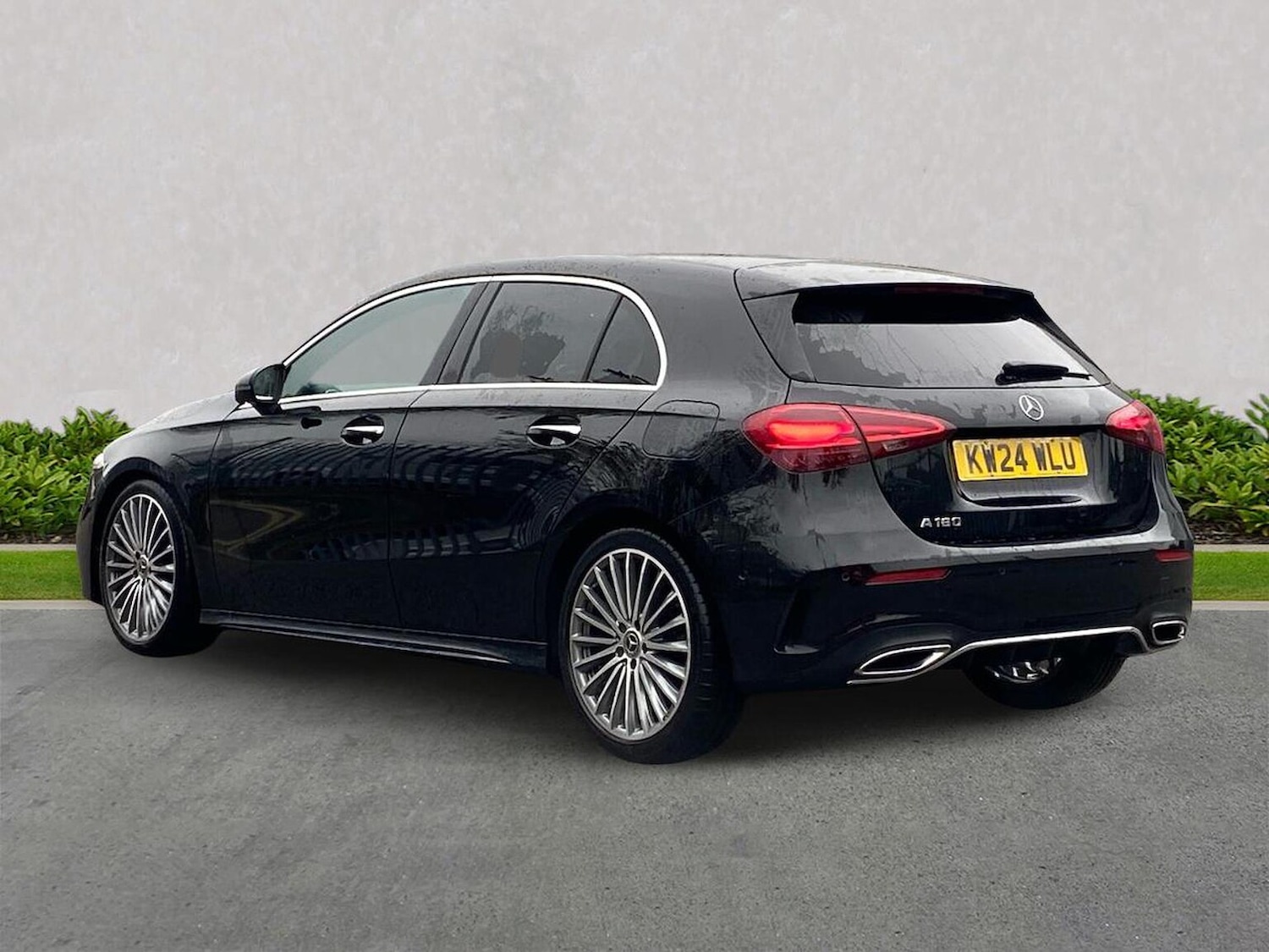 Used Mercedes-Benz A-Class 2024 for sale - 76264393: Photo 2