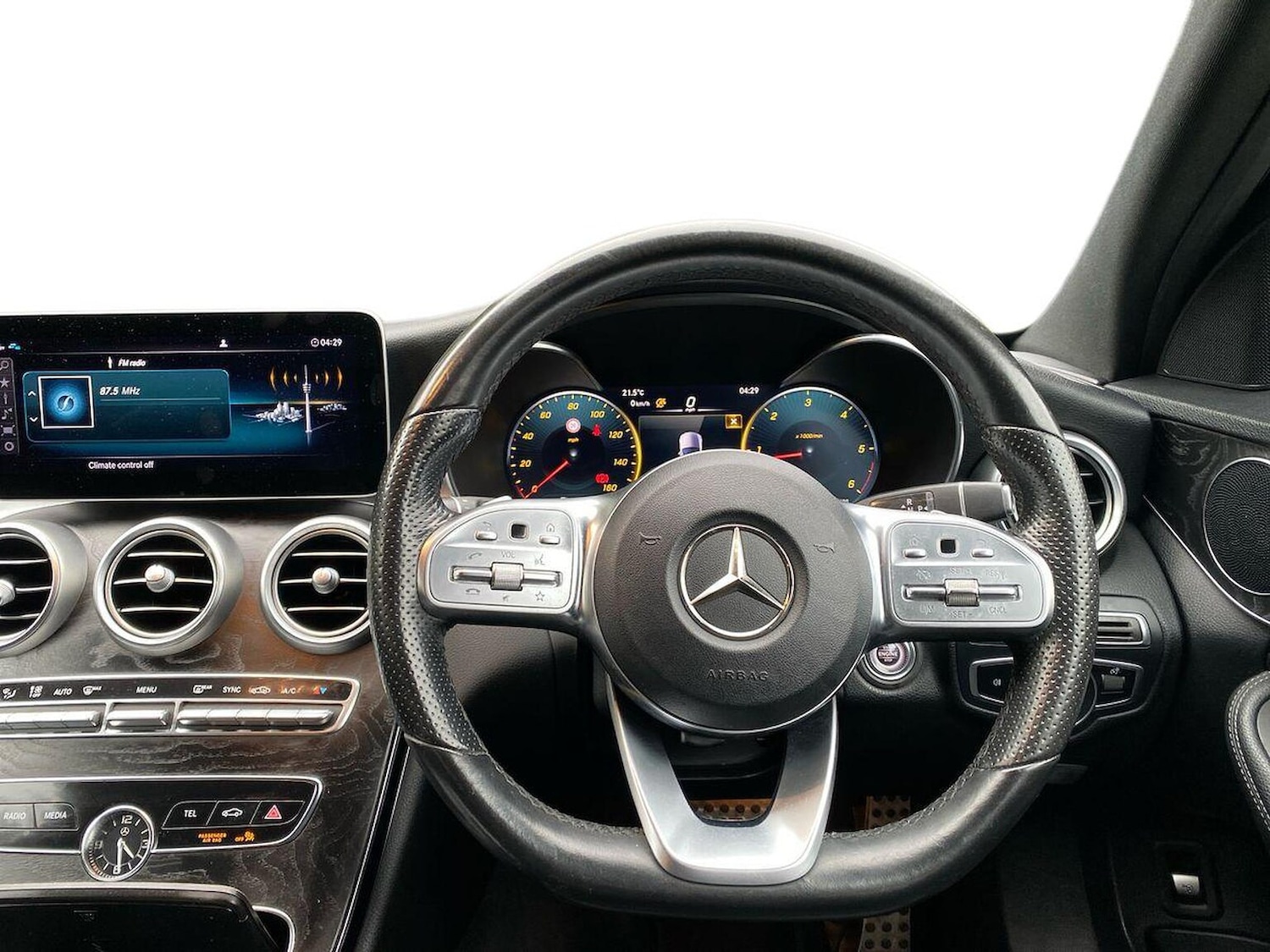 Used Mercedes-Benz C-Class 2020 for sale - 75987764: Photo 9