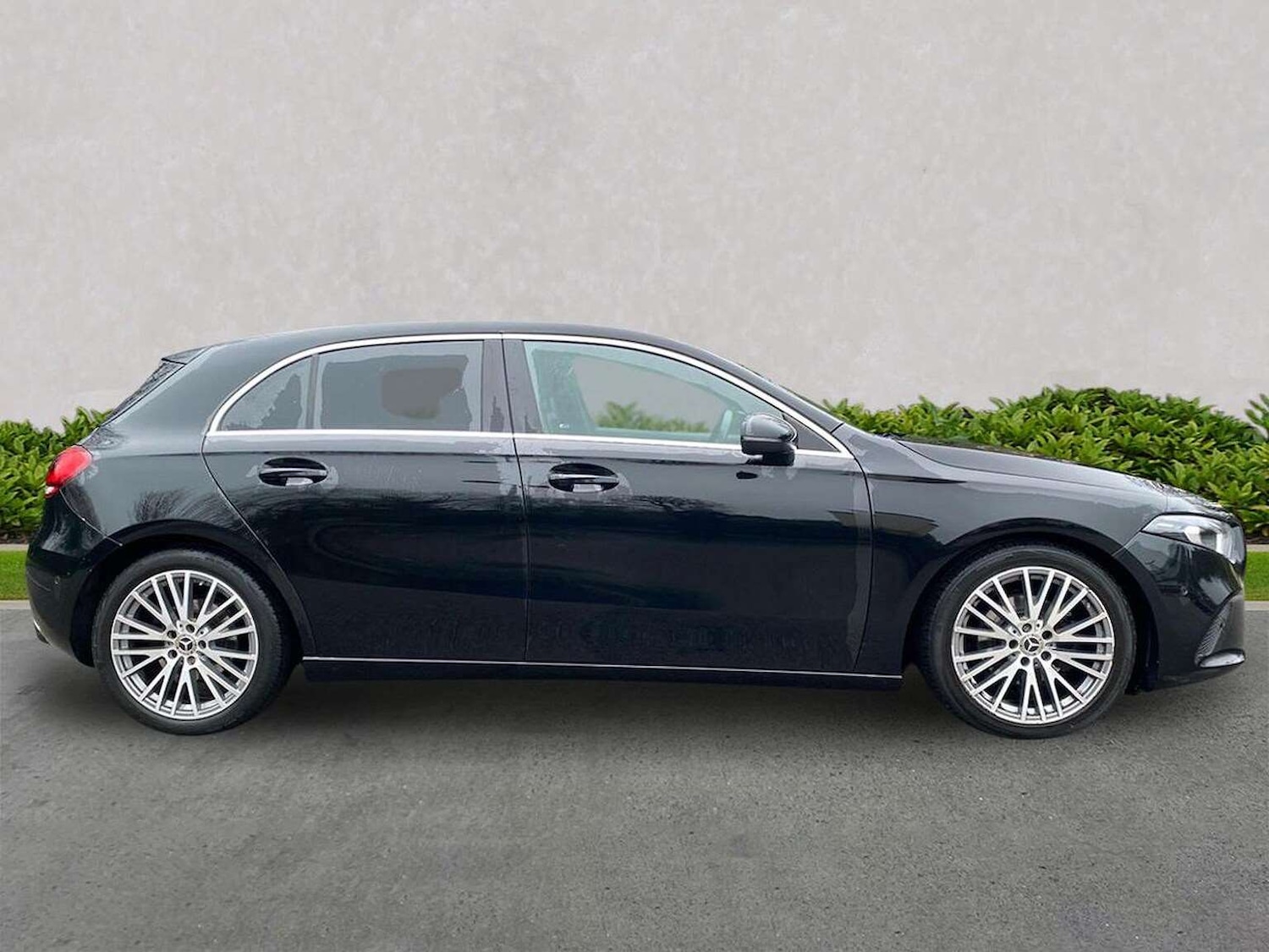 Used Mercedes-Benz A-Class 2022 for sale - 77590345: Photo 3