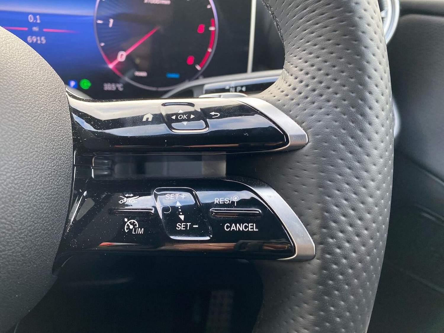 Used Mercedes-Benz GLC 2024 for sale - 76885026: Photo 27