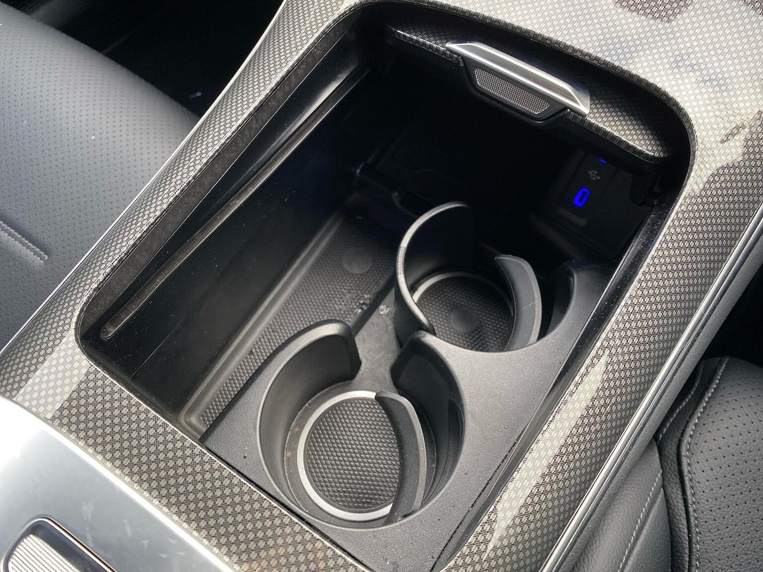 Used Mercedes-Benz GLC 2024 for sale - 76885026: Photo 32