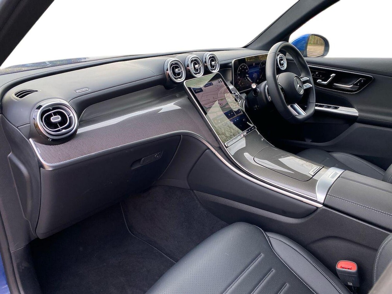 Used Mercedes-Benz GLC 2024 for sale - 76885026: Photo 7