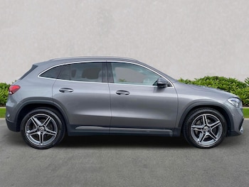 Used Mercedes-Benz GLA 2022 for sale - 76077745: Photo 3