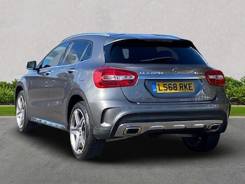 Used Mercedes-Benz GLA 2018 for sale - 76144183: Photo 2
