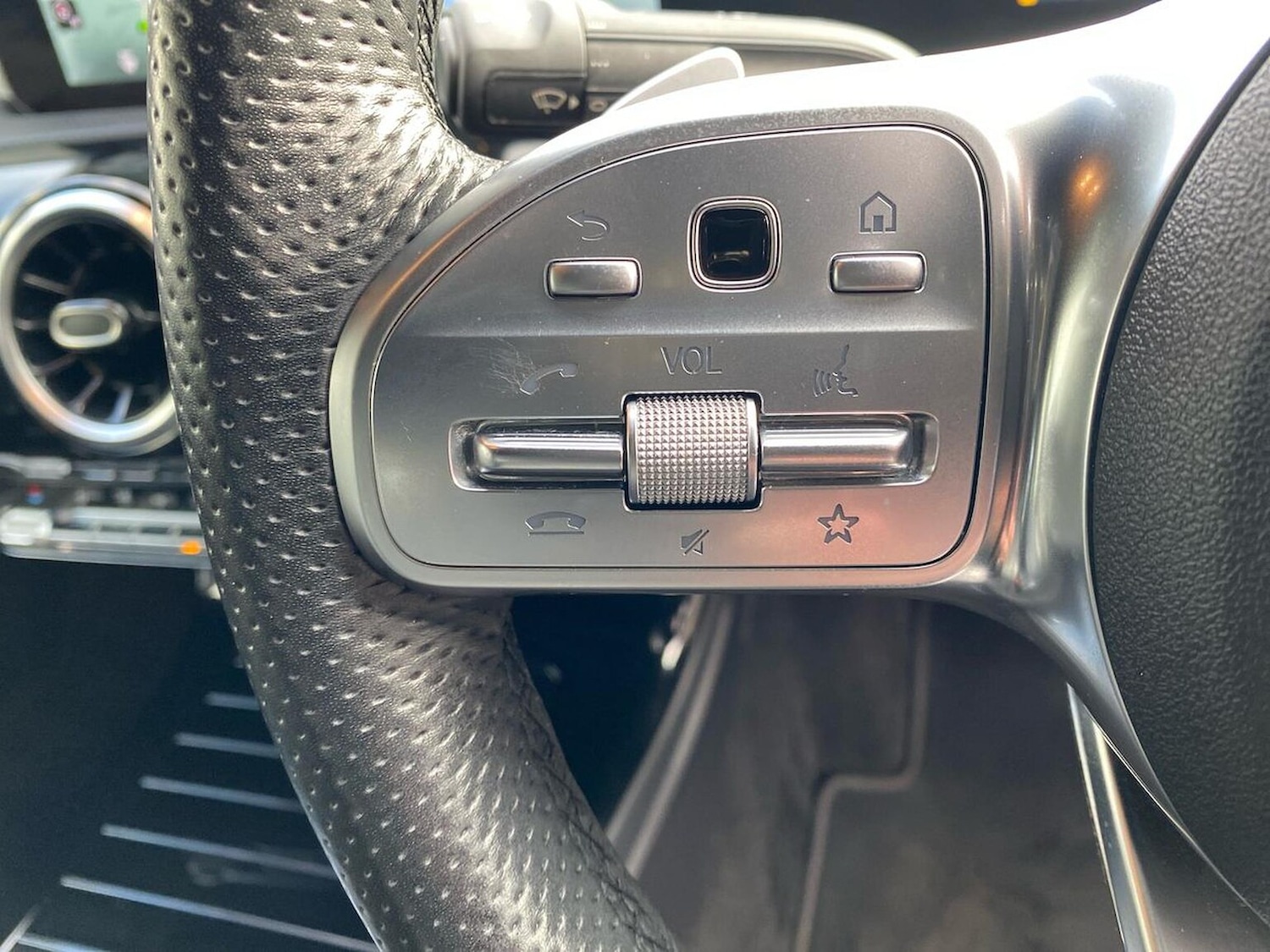 Used Mercedes-Benz CLA 2021 for sale - 76518596: Photo 26