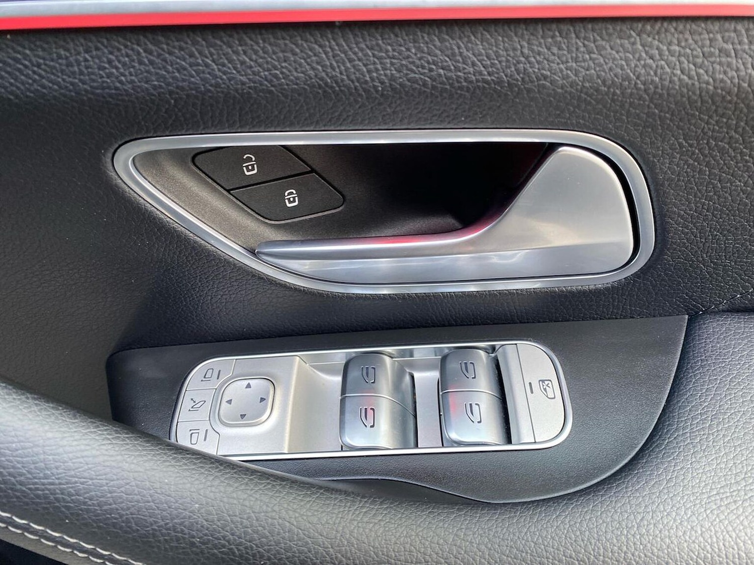 Used Mercedes-Benz GLE 2025 for sale - 77033511: Photo 23