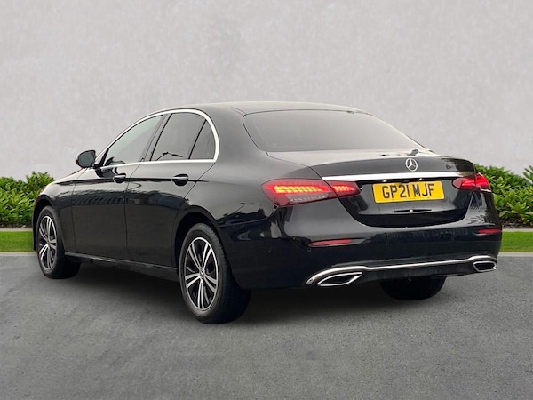Used Mercedes-Benz E Class 2021 for sale - 76268274: Photo 2