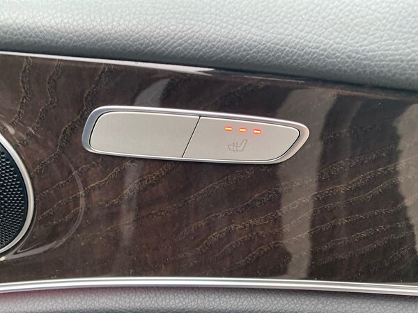 Used Mercedes-Benz E Class 2021 for sale - 76268274: Photo 30