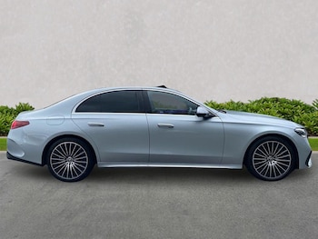 Used Mercedes-Benz E Class 2024 for sale - 76232747: Photo 3