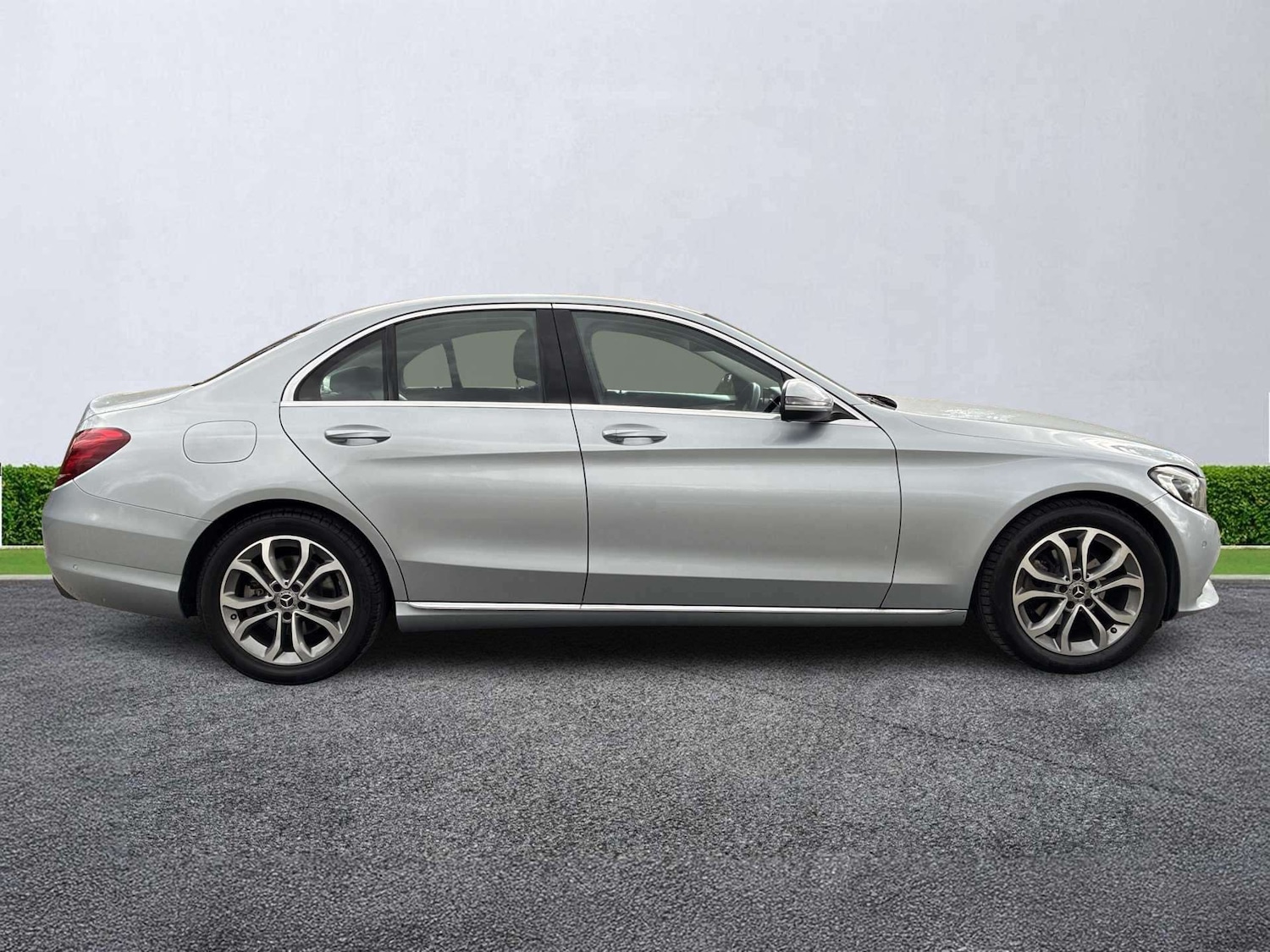 Used Mercedes-Benz C Class 2019 for sale - 78194026: Photo 3