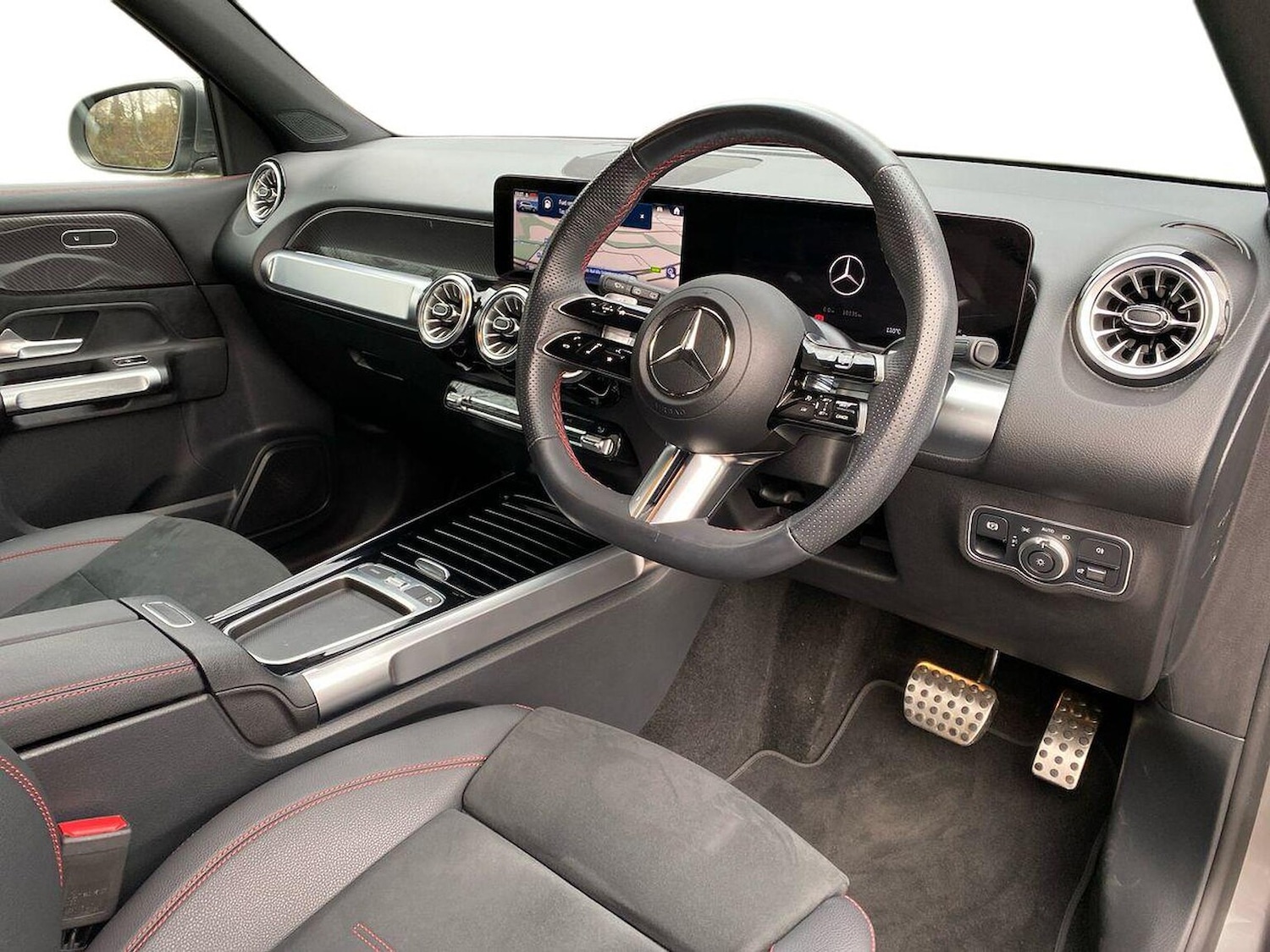 Used Mercedes-Benz GLB 2024 for sale - 76885039: Photo 15