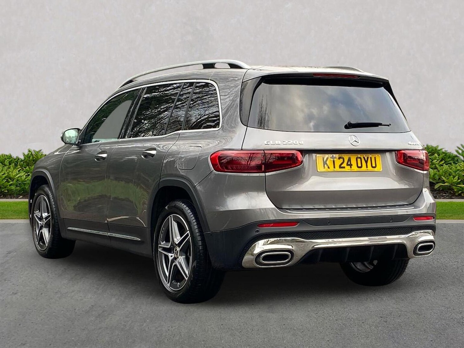 Used Mercedes-Benz GLB 2024 for sale - 76885039: Photo 2