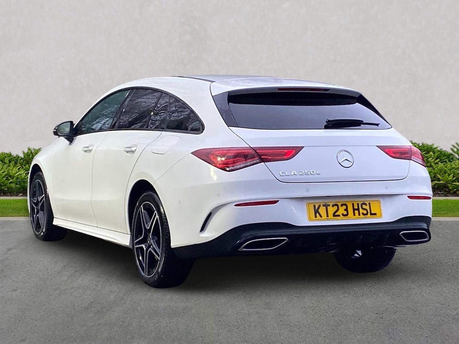 Used Mercedes-Benz CLA 2023 for sale - 77011929: Photo 2