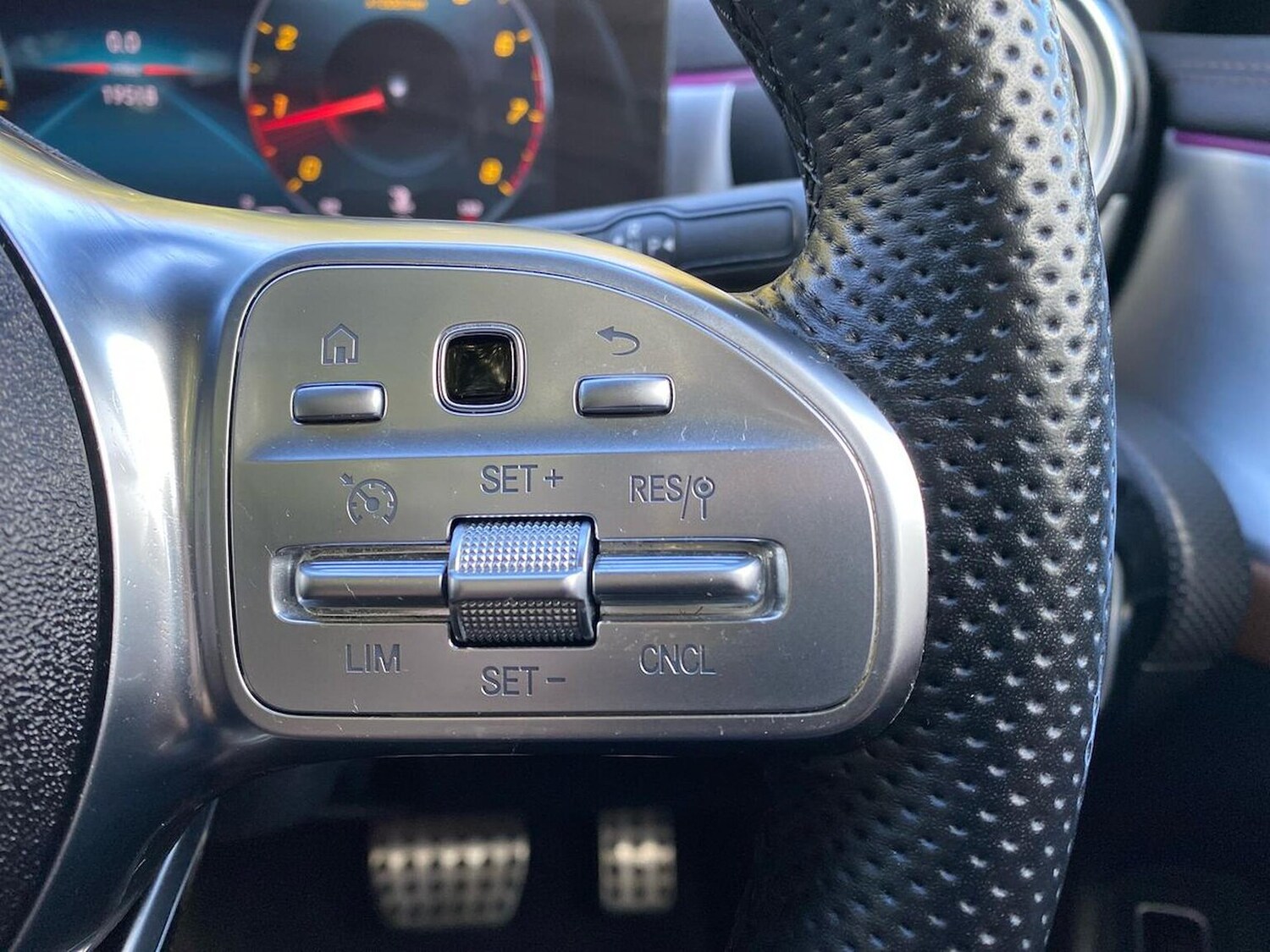 Used Mercedes-Benz CLA 2022 for sale - 76076372: Photo 27