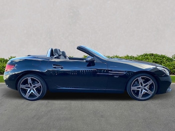 Used Mercedes-Benz SLC 2020 for sale - 75740368: Photo