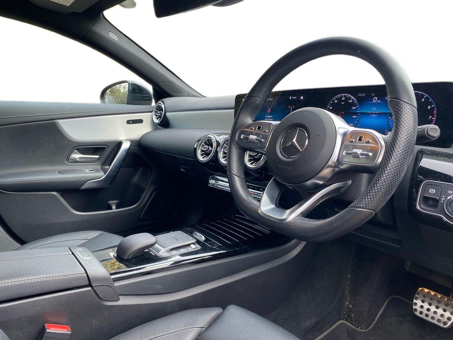 Used Mercedes-Benz CLA 2022 for sale - 76082551: Photo 15