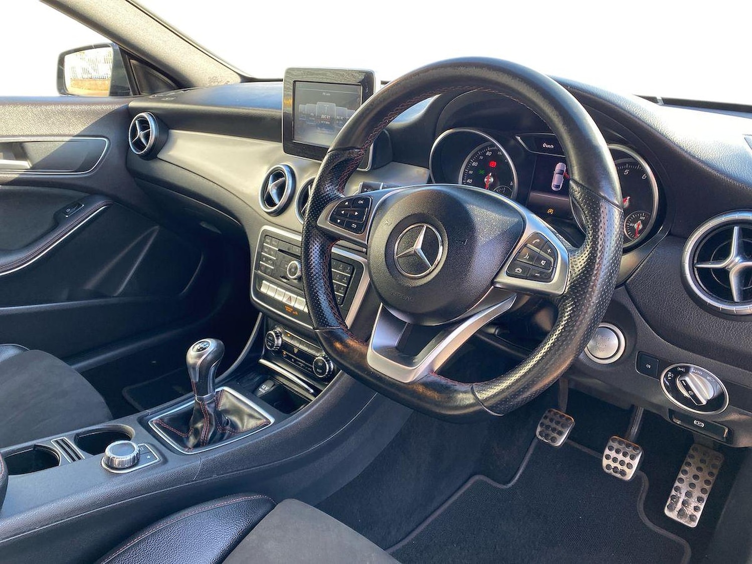 Used Mercedes-Benz CLA 2018 for sale - 76449585: Photo 15