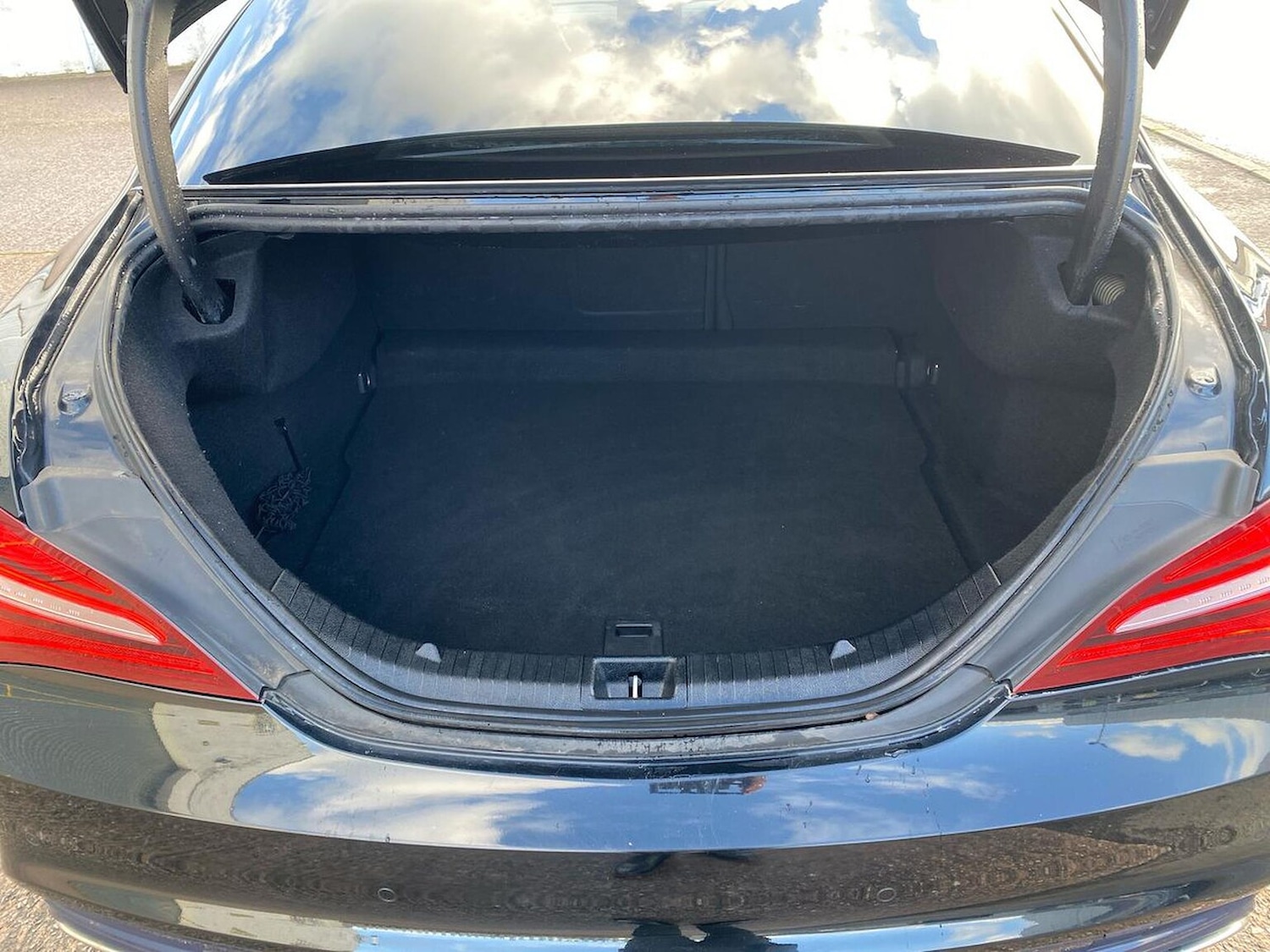 Used Mercedes-Benz CLA 2018 for sale - 76449585: Photo 17