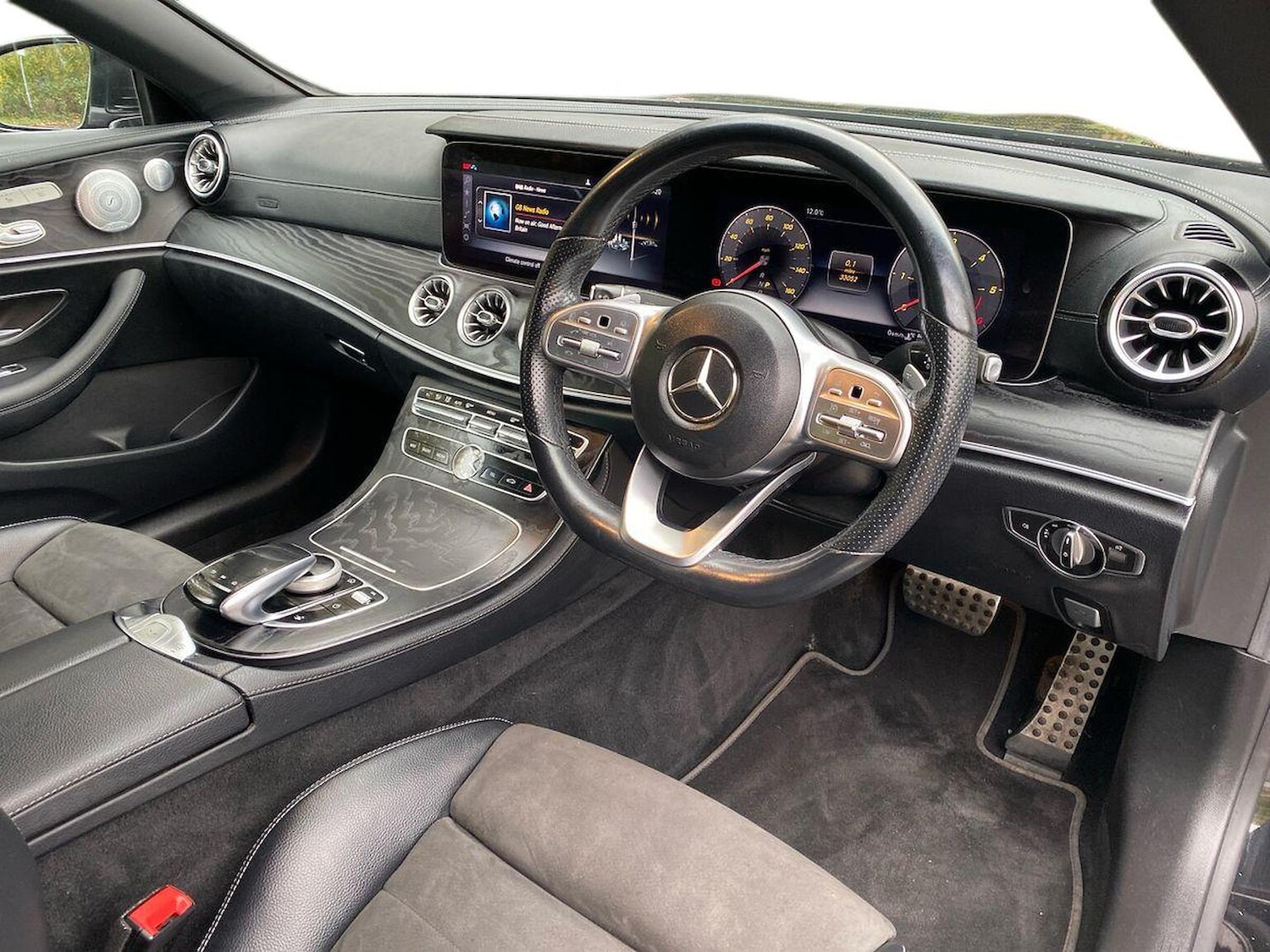 Used Mercedes-Benz E Class 2020 for sale - 76422320: Photo 15