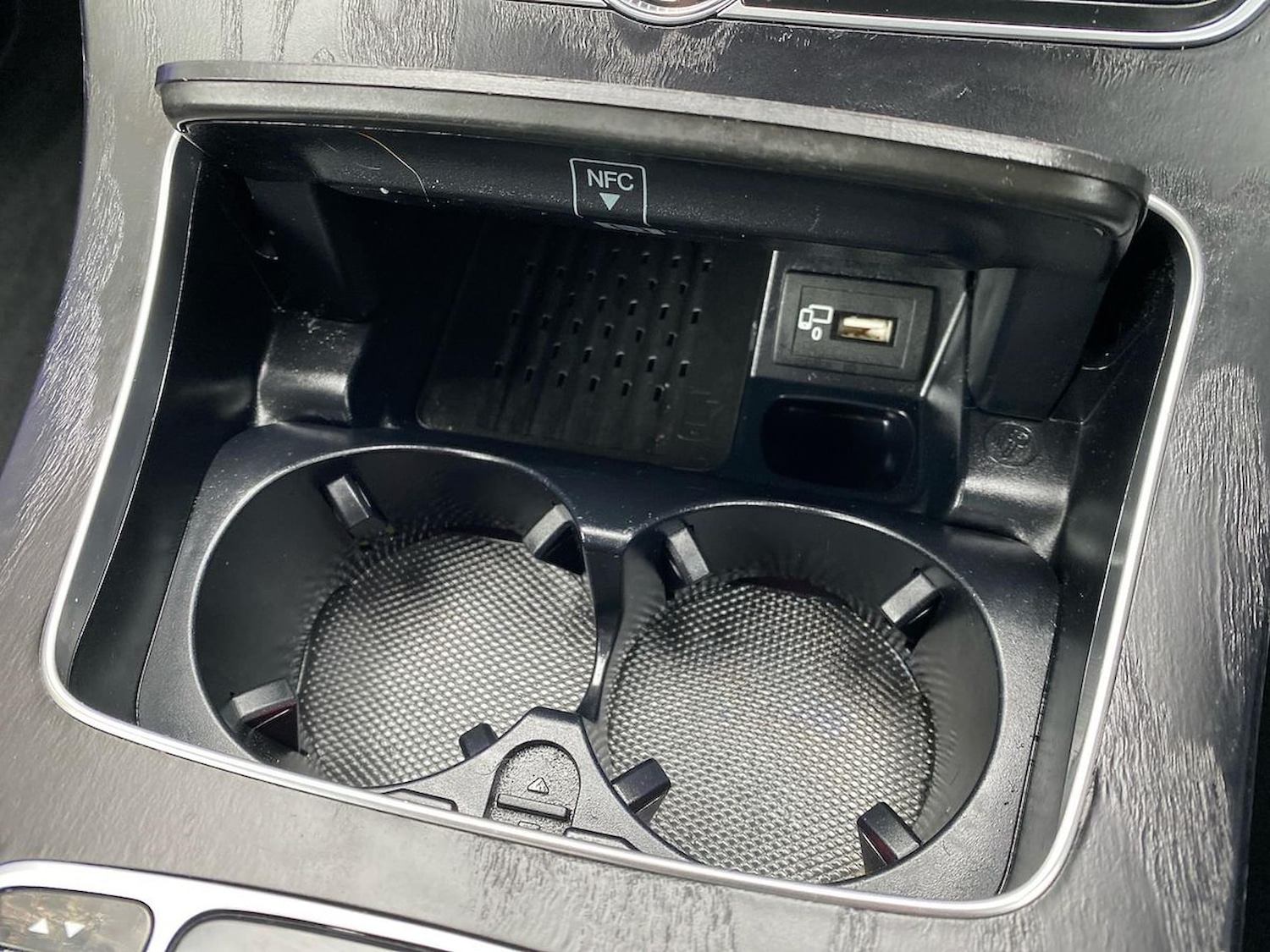 Used Mercedes-Benz E Class 2020 for sale - 76422320: Photo 32